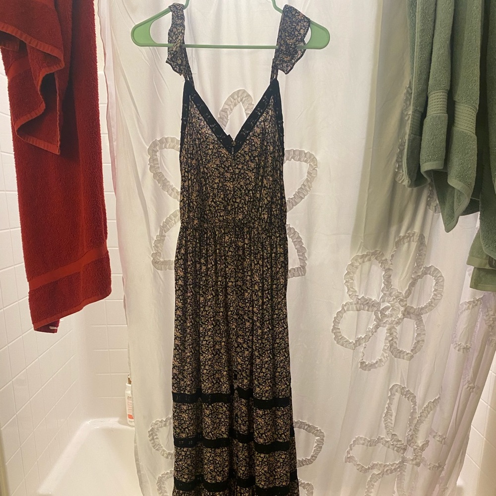 Forever 21 floral maxi dress